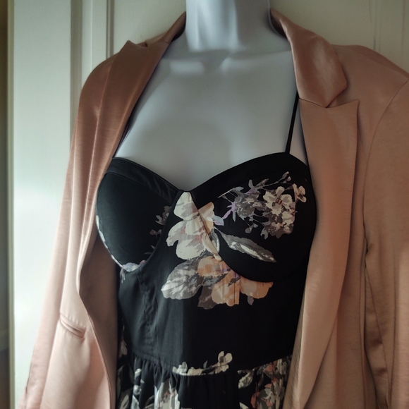 Vintage Silky Blazer - Picture 11 of 14